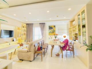 Cho thuê căn hộ 1pn 71.4m2 có đầy đủ nt ở terra, phòng khách siêu rộng và thoáng.  0935 252 ***