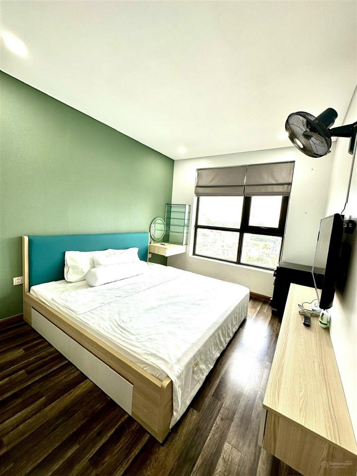 Chính chủ cho thuê căn hộ 2pn terra royal  q3  giá 18 triệu/tháng.  0935 252 ***