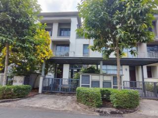 Bán gấp nhà phố small townhouse giá tốt