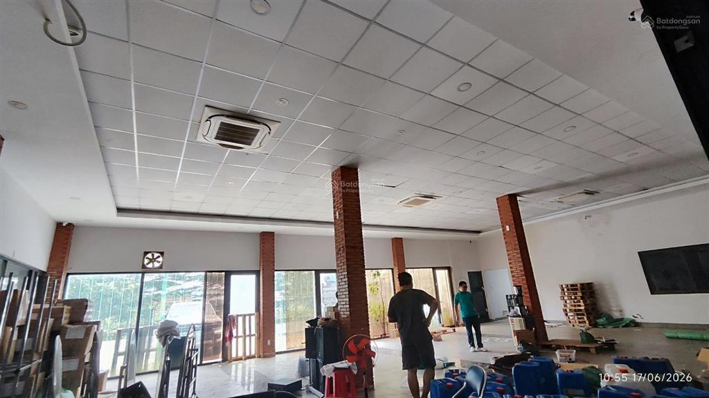 Cho thuê văn phòng, kho xưởng đường lương định của diện tích 700m2