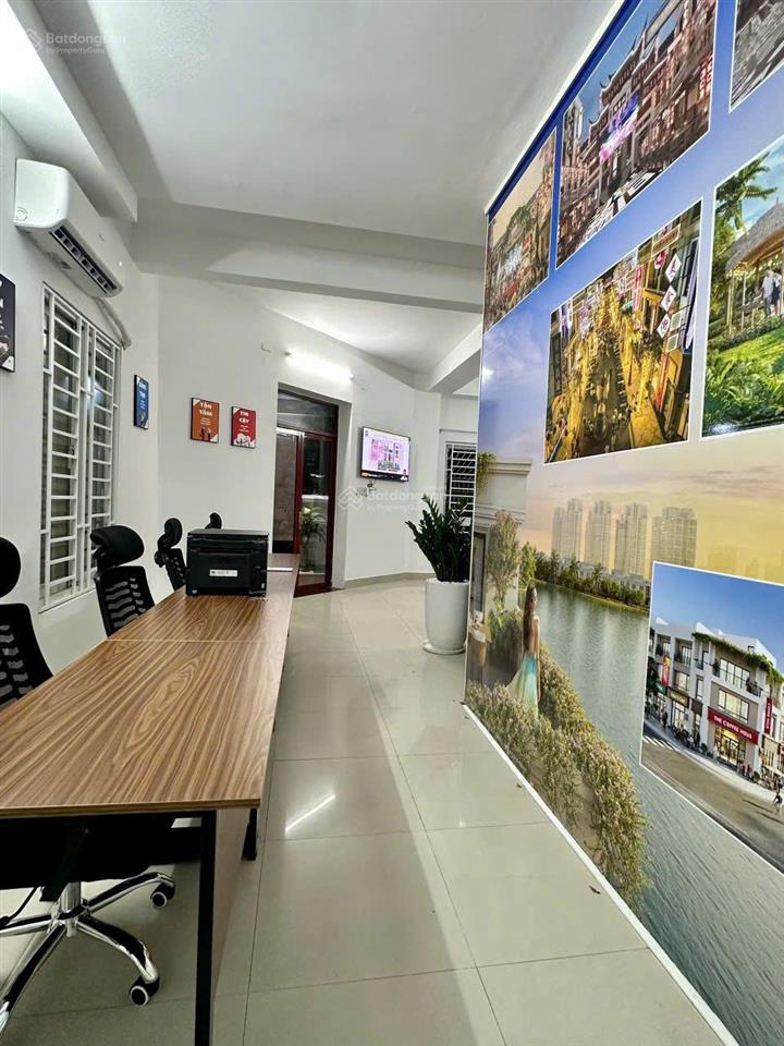 Cho thuê mặt bằng tầng trệt căn góc hai mặt tiền cityland center hills đối diện công viên