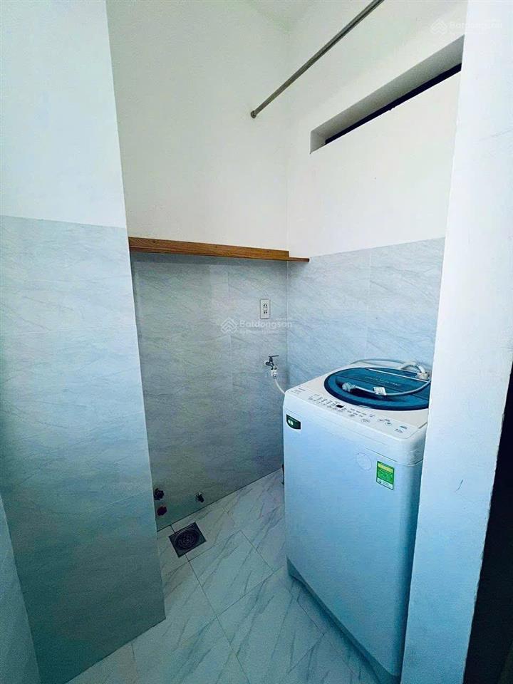 Nhà 3 tầng 5 phòng khép kín gần ga nha trang, có dòng tiền 18 triệu/tháng