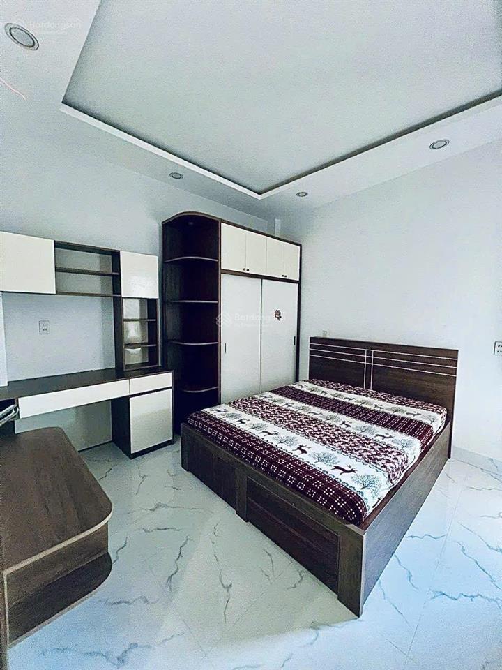 Nhà 3 tầng 5 phòng khép kín gần ga nha trang, có dòng tiền 18 triệu/tháng