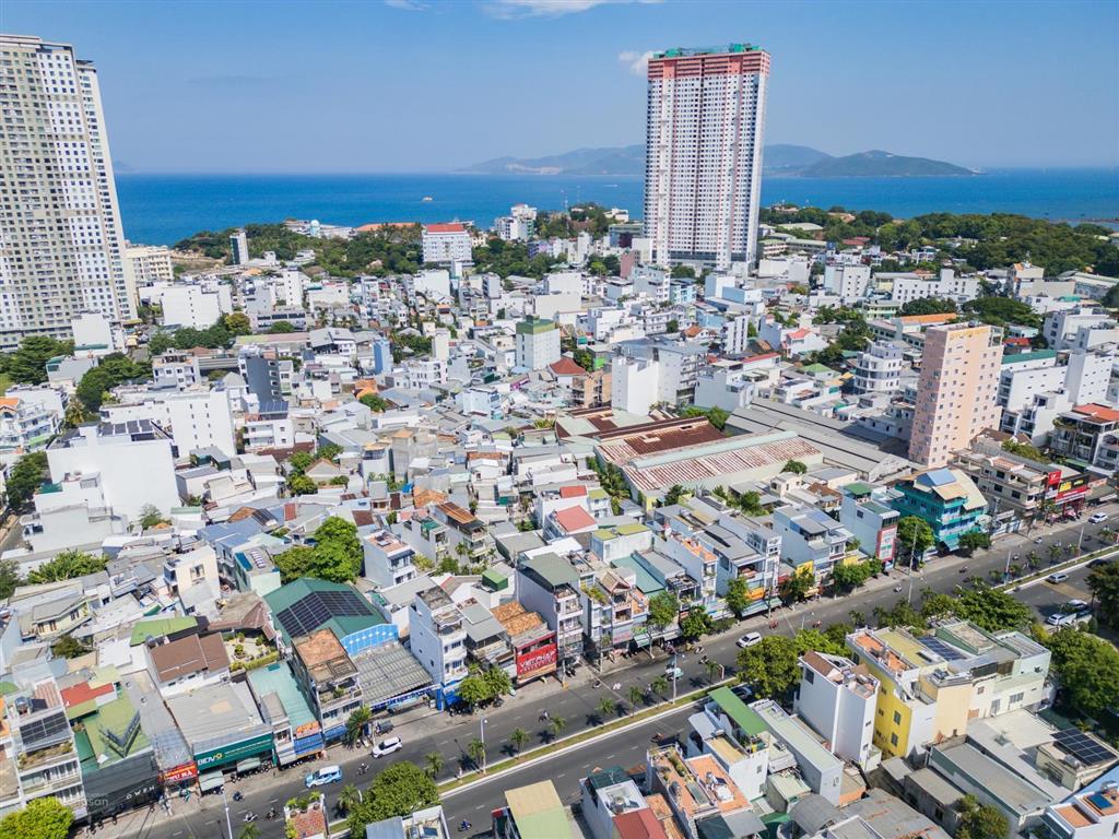 Nhà mới gần biển hòn chồng  không gian để gia đình đoàn viên và trở về