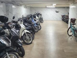 Cho thuê 125 m2 văn phòng tầng 4,5 mặt phố đỗ hành
