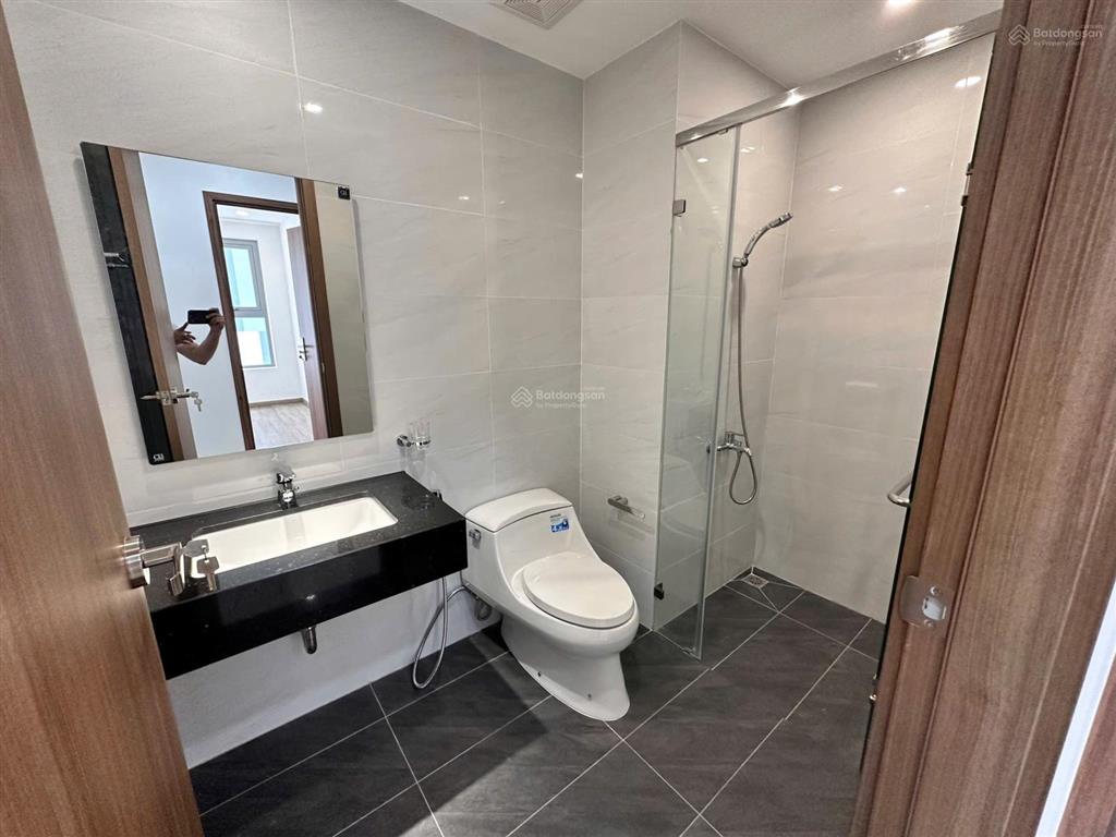 Bán lỗ ngộp ngân hàng căn hộ happy one central 1pn  1,95 tỷ.
