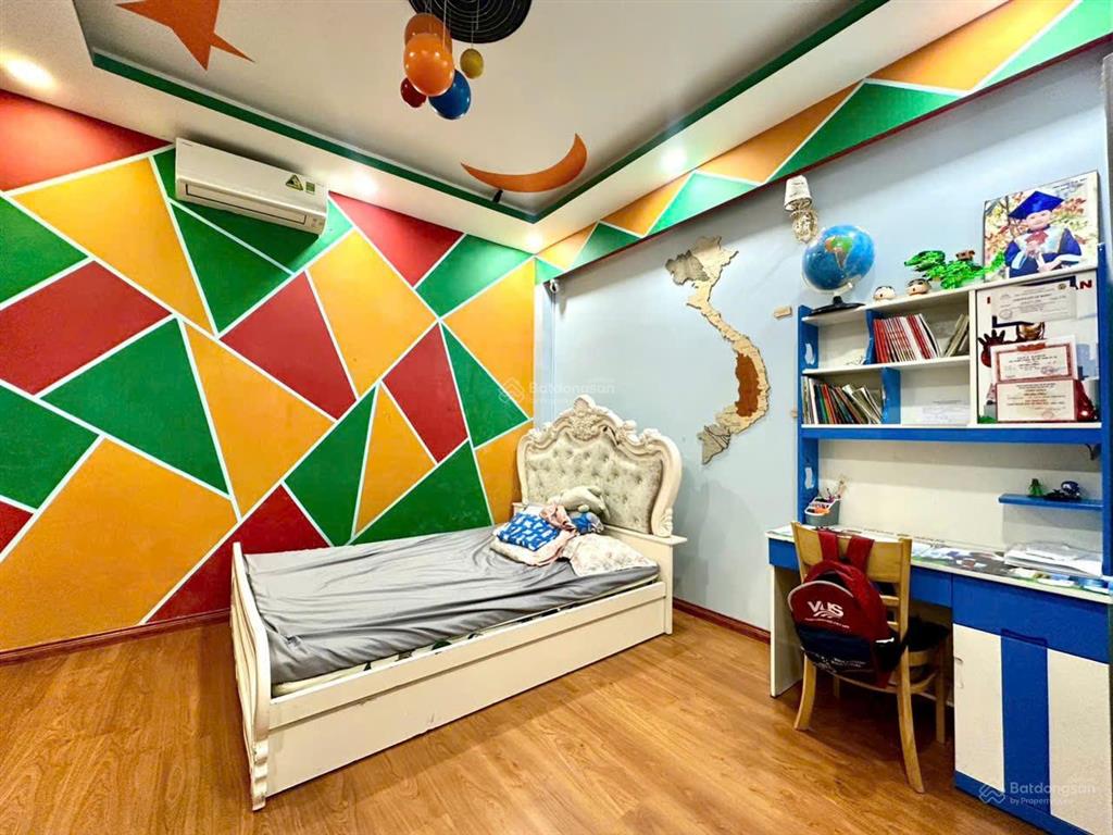 Bán nhà hẻm lê văn thịnh q2 thiết kế lệch tầng thoáng đẹp giá chỉ 6ty250 full nội thất ở liền