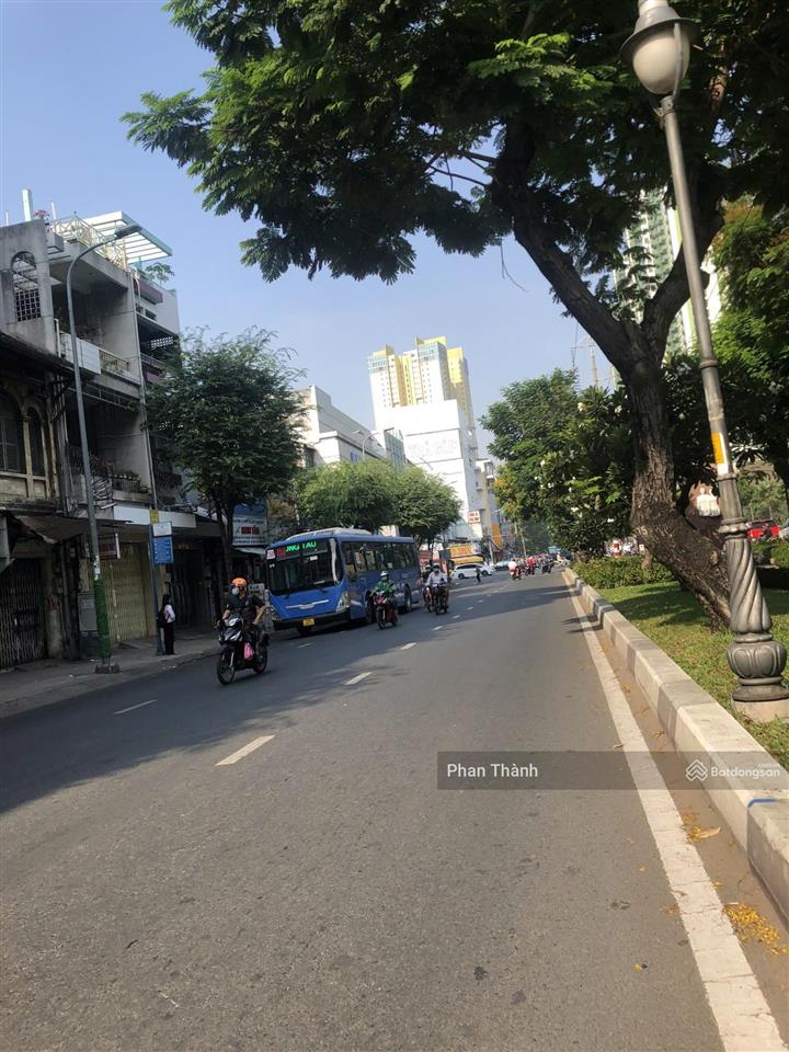 Siêu vị trí vàng hồng bàng, quận 5 dt 5x19m nở hậu 8m, giá cực tốt! được phép xây cao tầng