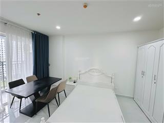 Cho thuê căn hộ cách đại học rmit 900m, nhận nhà ở ngay, giá chỉ 11 triệu/tháng, đầy đủ nội thất