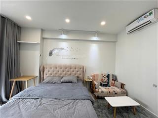 Cho thuê căn hộ sunrise riverside thiết kế studio trang bị đầy đủ nội thất view hồ bơi đẹp, mát