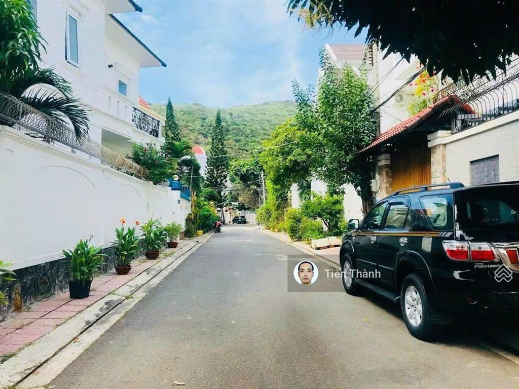 Bán nhà mới đẹp hẻm 2 ô tô phan chu trinh p2 biển bãi sau vũng tàu.dt 93m(518,6)giá chỉ 8,8tỷ
