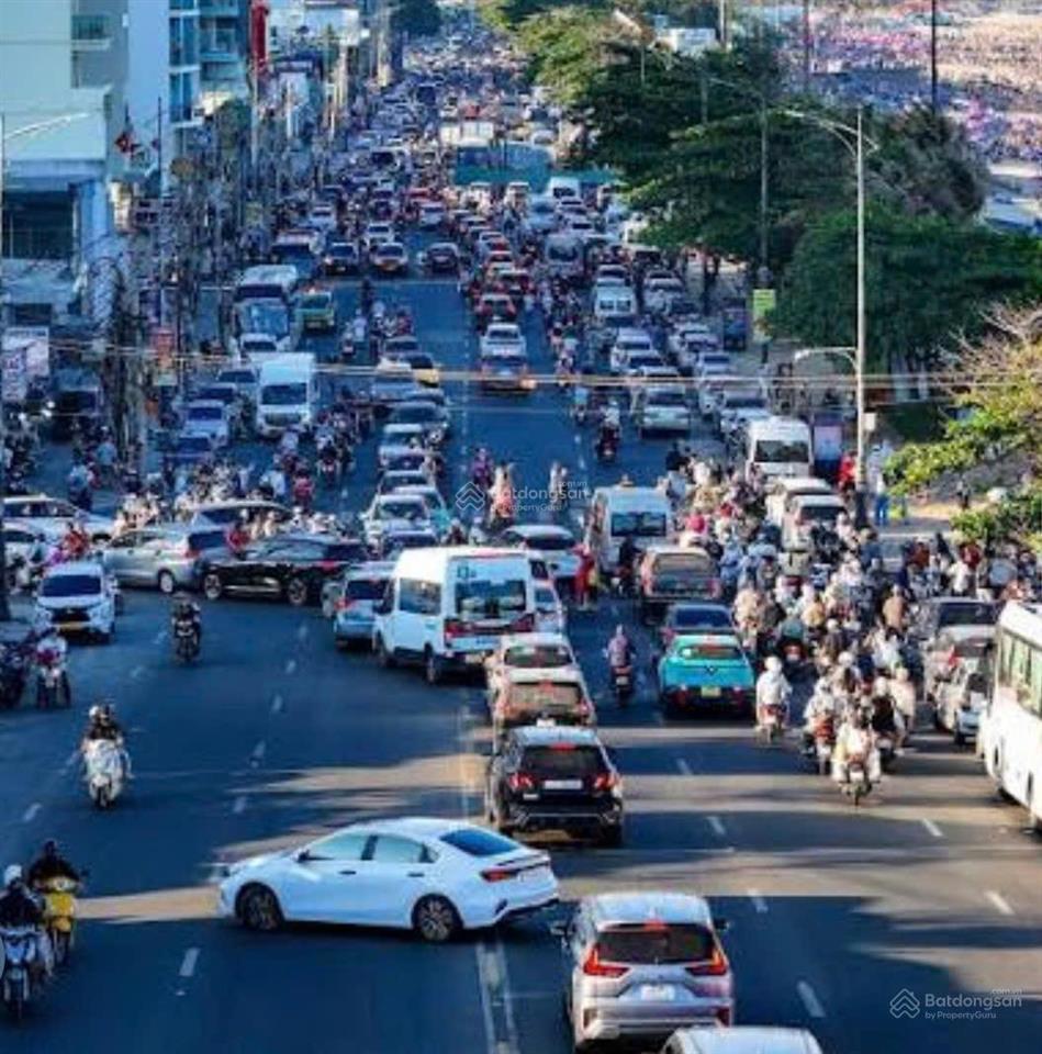 Cắt lỗ mạnh! bán nhà đất mặt tiền biển thùy vân, bãi sau vũng tàu có sẵn dòng tiền giá tốt chỉ 34ty