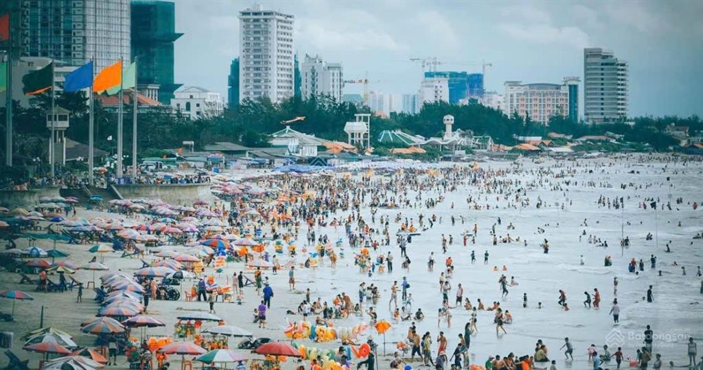 Cắt lỗ mạnh! bán nhà đất mặt tiền biển thùy vân, bãi sau vũng tàu có sẵn dòng tiền giá tốt chỉ 34ty
