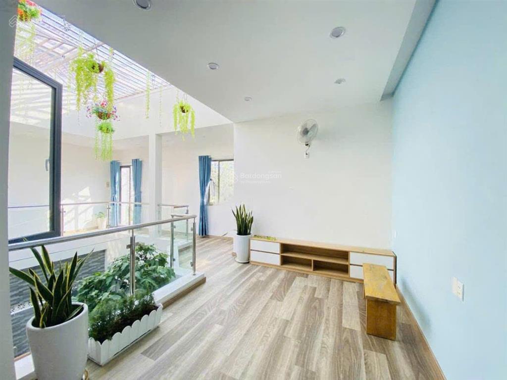 Bán biệt thự sang trọng gần biển bãi sau vũng tàu  hẻm ôtô võ thị sáu chỉ 600m ra biển 16,5 tỷ