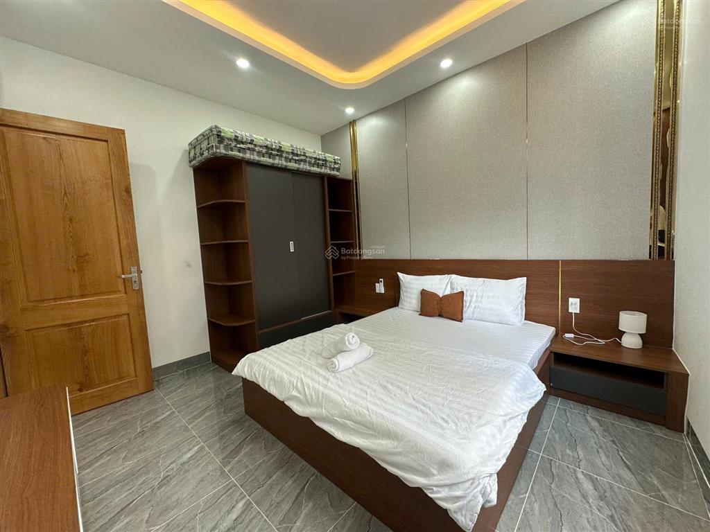 Bán nhà mt 51 phạm thế hiển gần biển bãi sau vũng tàu. 70m² full nội thất, gara ô tô giá 7,5 tỷ