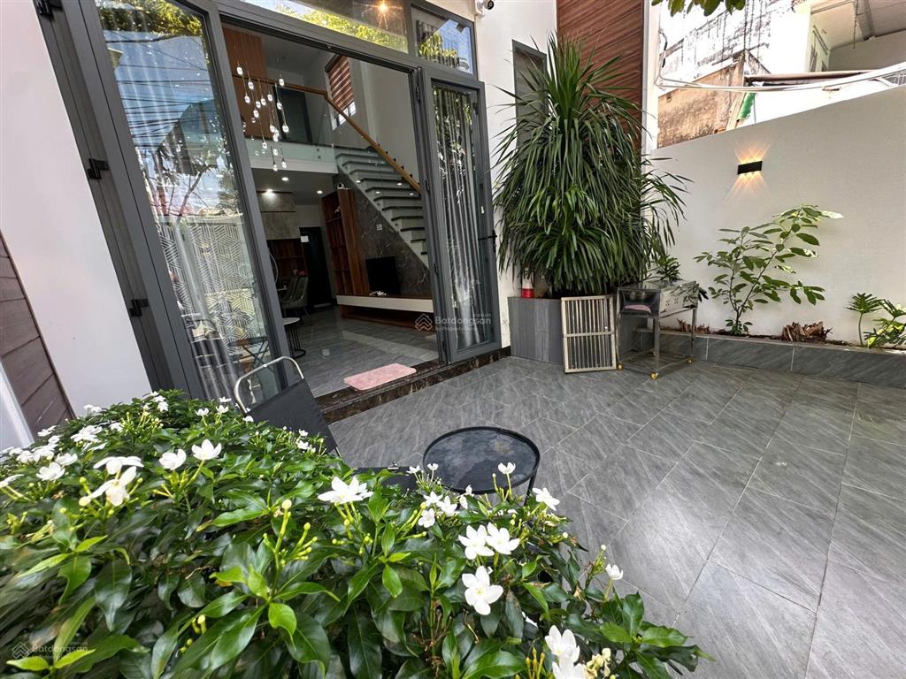Bán nhà mt 51 phạm thế hiển gần biển bãi sau vũng tàu. 70m² full nội thất, gara ô tô giá 7,5 tỷ