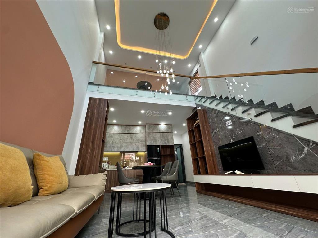 Bán nhà mt 51 phạm thế hiển gần biển bãi sau vũng tàu. 70m² full nội thất, gara ô tô giá 7,5 tỷ