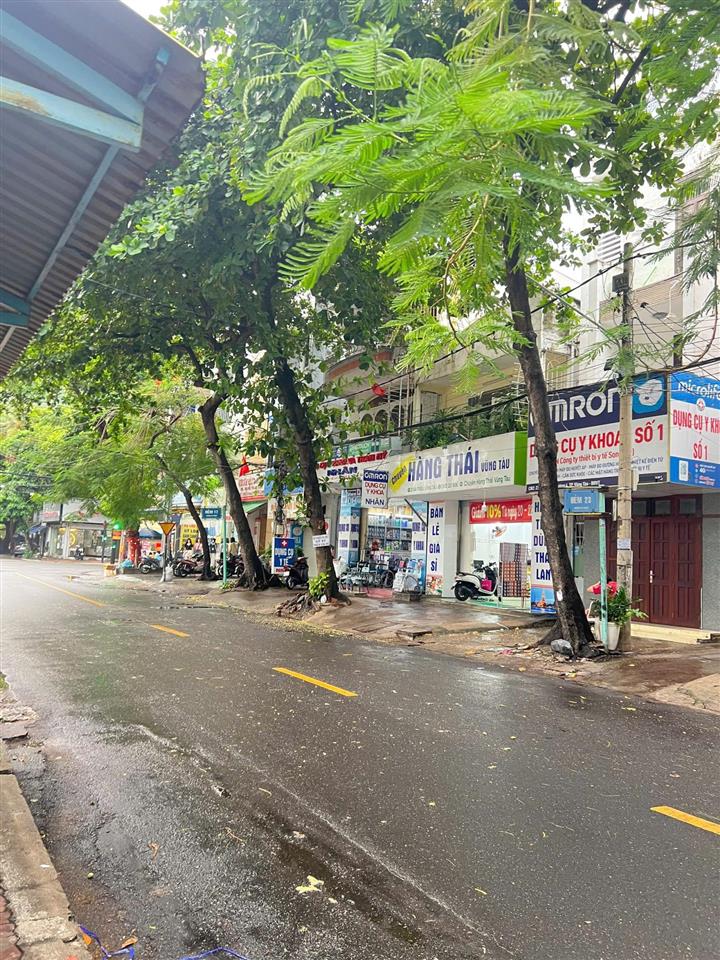 Hàng ngộp bán nhà 2 mặt tiền bà triệu gần bãi trước vũng tàu cho thuê 12tr/tháng chỉ 6,75 tỷ