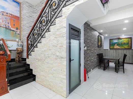 Bán homestay đẹp hẻm thùy vân bãi sau vũng tàu cách biển 200m, giá ngộp chỉ 5,5 tỷ có sẵn dòng tiền