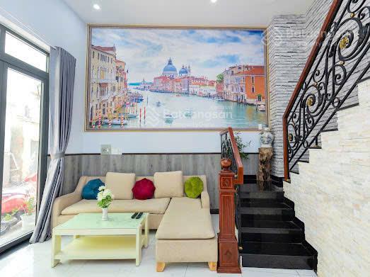 Bán homestay đẹp hẻm thùy vân bãi sau vũng tàu cách biển 200m, giá ngộp chỉ 5,5 tỷ có sẵn dòng tiền