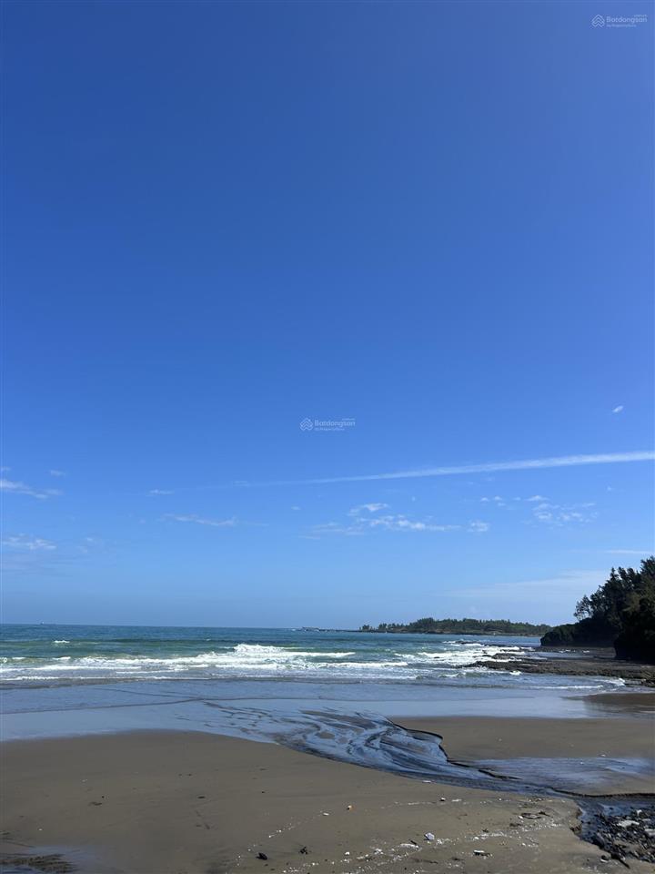 Lô đât vườn 300mv flu thổ cư chia 3 lô ổn áp ra biển 1p