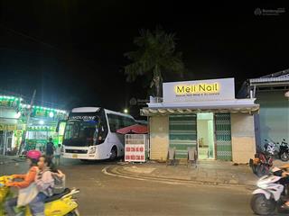 Mat tiền lý thường kiệt vị tria kinh doanh cho thuê xây khách sạn ổn