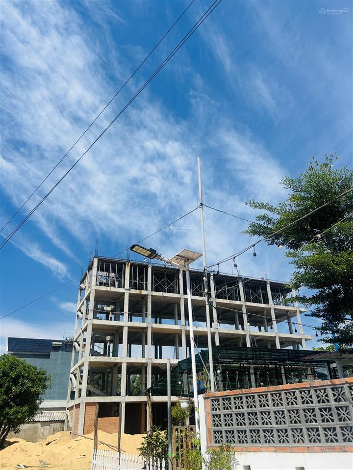 Vườn 1700m2 đường ô tô cách biển châu tân đúng 100m xung quanh ks homestay