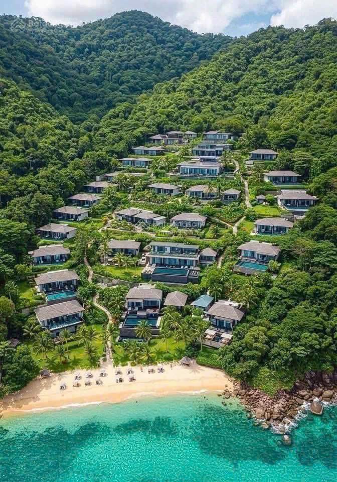 Lô góc 2 mặt kiệt view sông đẹp giá tốt