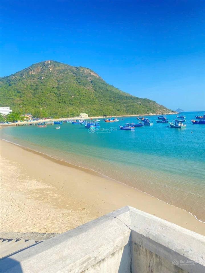 Mặt tiền phan đình giọt lô đất khá đẹp ra biển nguyễn tất thành 2p