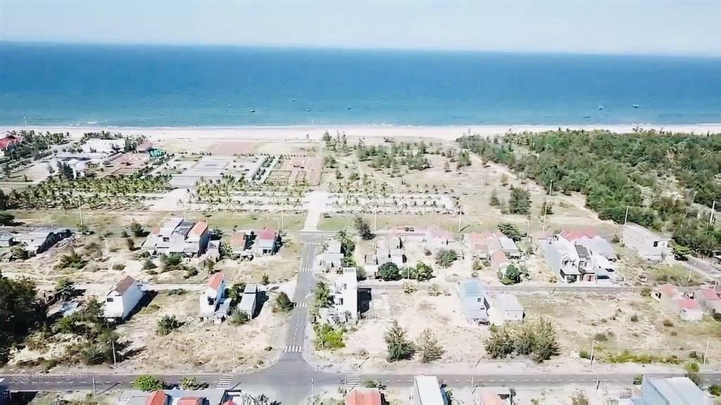 Lô đất cực đẹp ngay gần quảng trường biển tam thanh đà nẵng mới