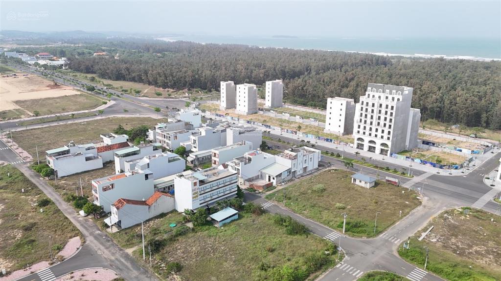 Khu dân cư đường 14 cách biển 400m đường 20 đất đấu giá nhà nước giá rẻ đầu tư tốt ngay trung tâm