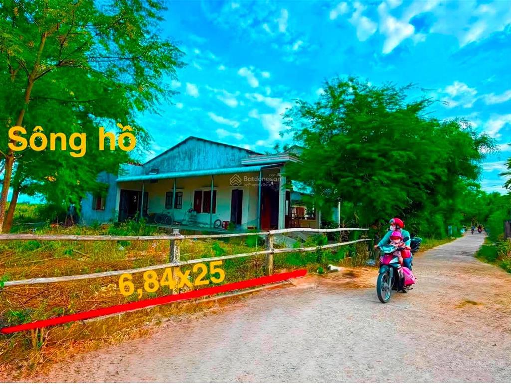 View sông gần hội an khu vực du khách tây rất thích
