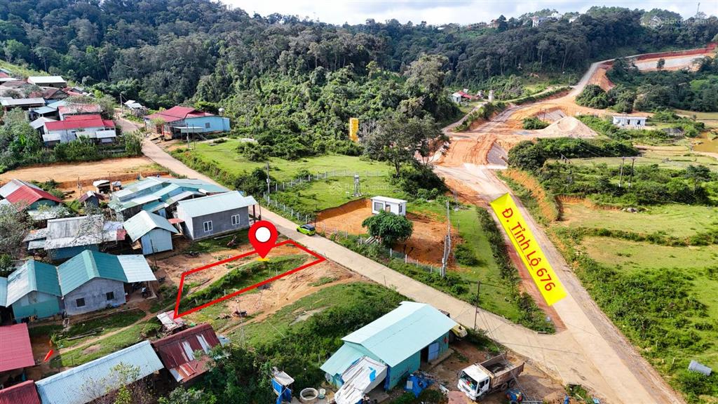 Đất sát trung tâm măng đen xây dựng homestay ổn định