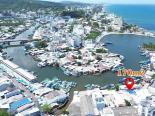 Nhà trung tâm chợ dương đông giá khá tốt đang cho thuê