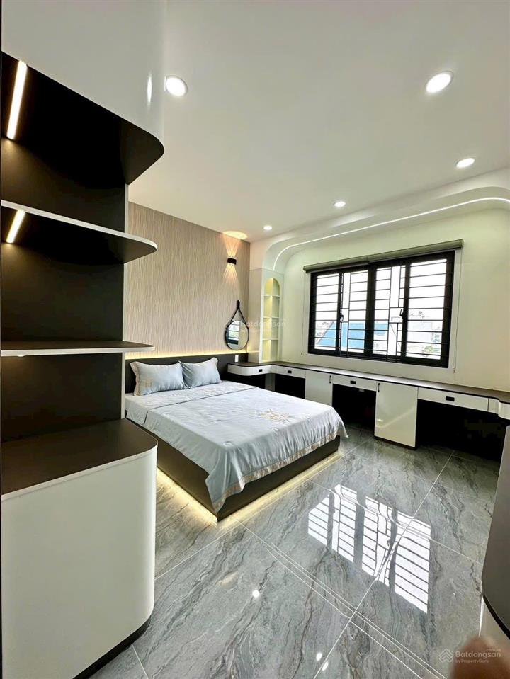 Nhà phố thạnh xuân 21  phường thạnh xuân , đúc 3 lầu thang máy,đường 8m , giá 8tỷ4 tl, 0933 015 ***