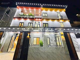 Nhà thạnh xuân 22  phường thạnh xuân , dt 7x 10 , đường ô tô , giá 5tỷ580 tl ,  0933 015 ***