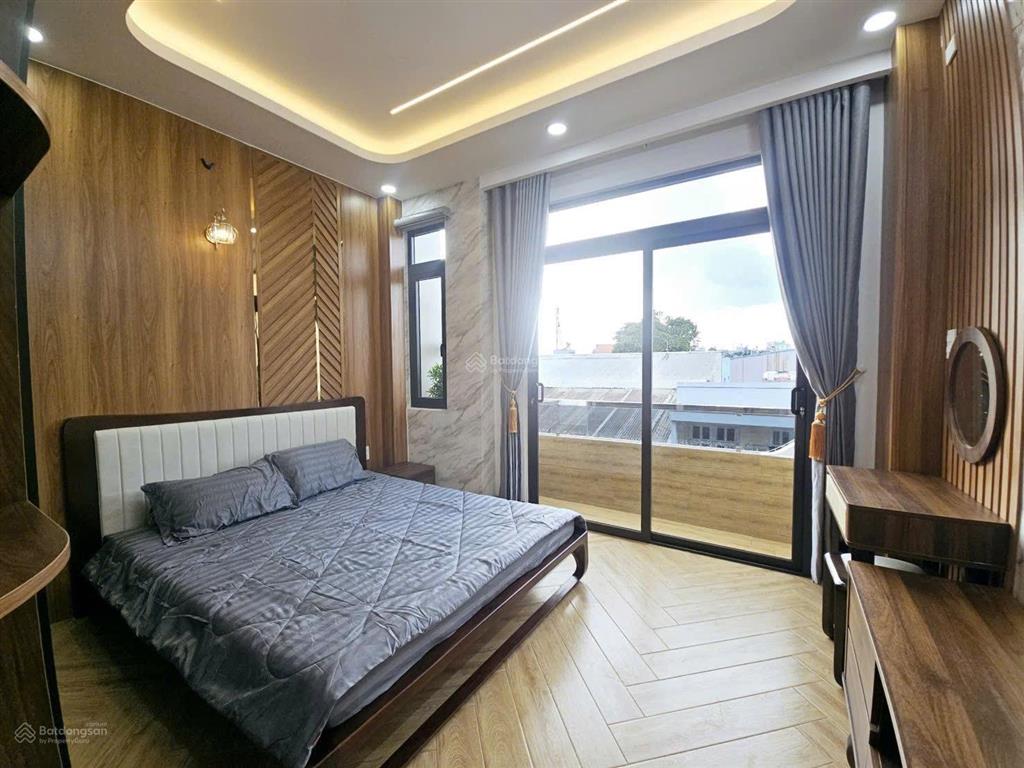 Nhà phố hương lộ 2  bình trị đông , đúc 4 lầu , ô tô đậu trong nhà , giá 9tỷ100 tl ,  0933 015 ***