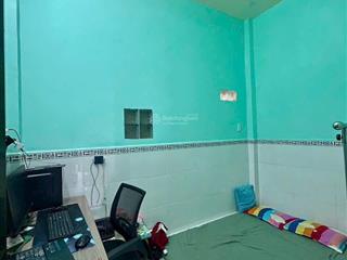 Chính chủ bán nhà đường bình trị đông  quận bình tân , sổ riêng  giá 3tỷ3 tl ,  0933 015 ***