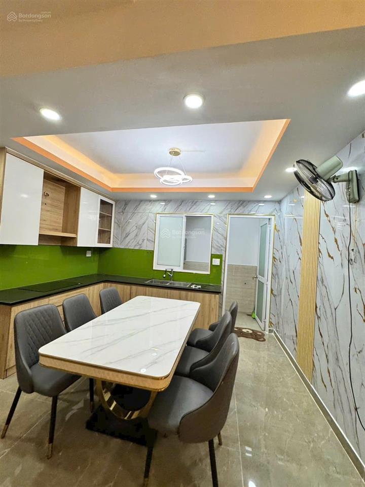 Nhà thạnh xuân 22  phường thới an, dt 4x15m, 3 lầu, giá 5tỷ950,  0933 015 ***.