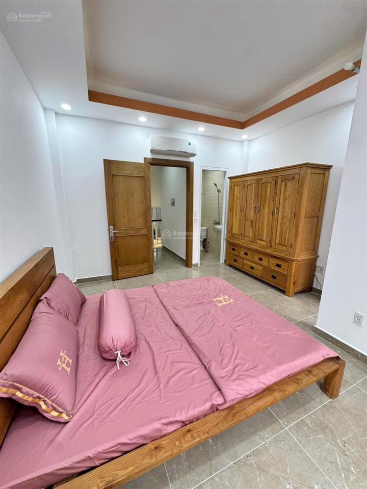 Nhà thạnh xuân 22  phường thới an, dt 4x15m, 3 lầu, giá 5tỷ950,  0933 015 ***.