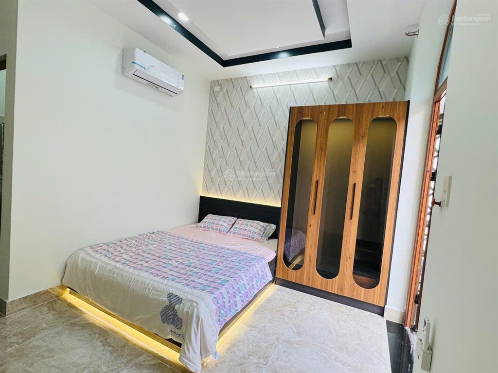 Nhà thạnh xuân 24  kế phường thạnh xuân , dt 4x13 , đường ô tô , giá 5tỷ6 tl ,  0933 015 ***