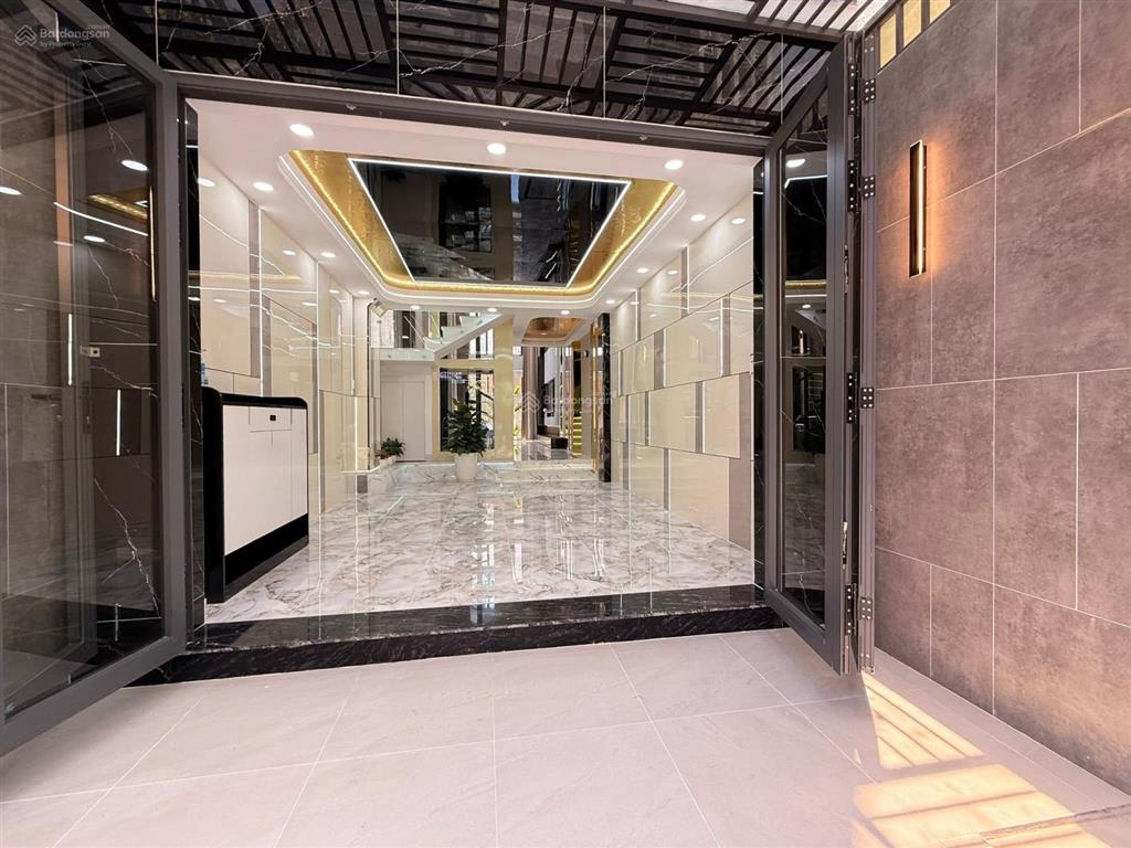 Nhà phố có thang máy  thạnh xuân 35  phường thới an, dt 4x15m, giá 7 tỷ 880 tl,  0933 015 ***