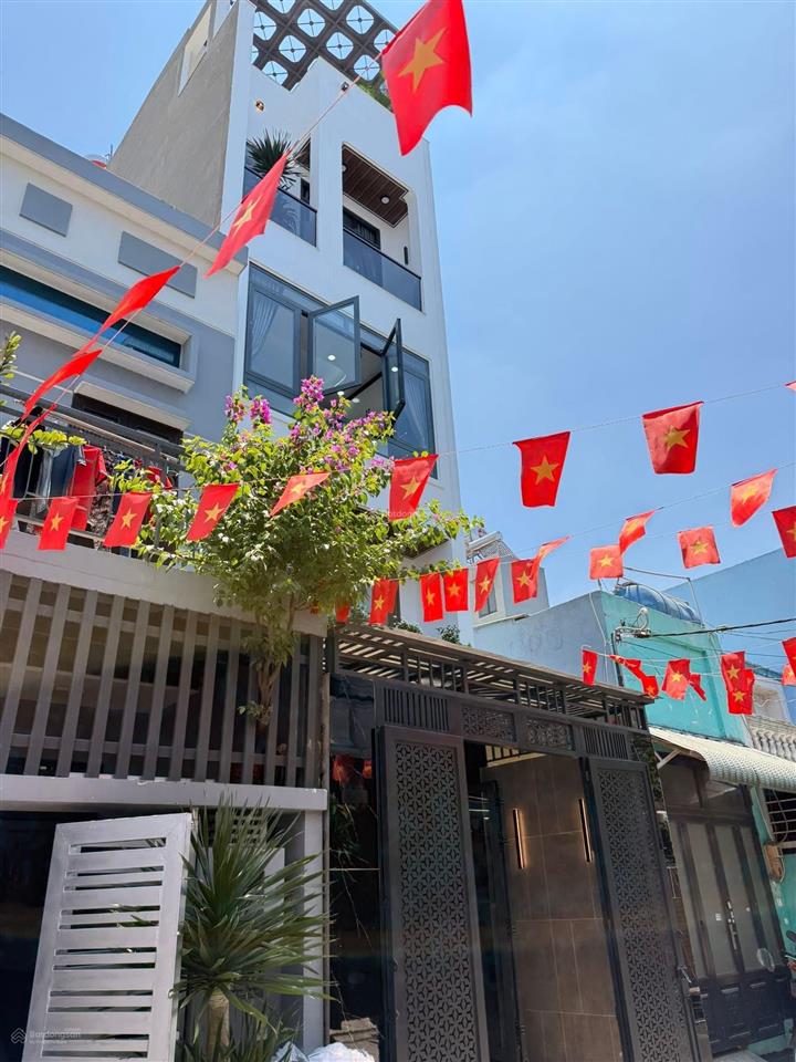 Nhà phố có thang máy  thạnh xuân 35  phường thới an, dt 4x15m, giá 7 tỷ 880 tl,  0933 015 ***