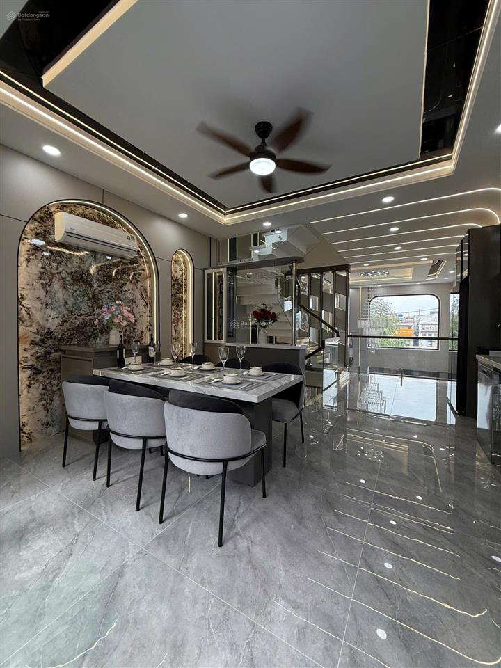 Nhà thạnh lộc 13  phường an phú đông  kế chợ cầu đồng, dt 4,7x14m, giá 8 tỷ 1 tl,  0933 015 ***