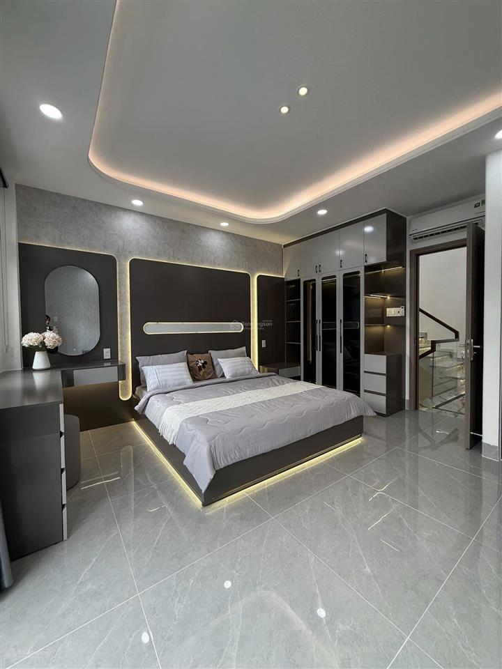 Nhà thạnh lộc 13  phường an phú đông  kế chợ cầu đồng, dt 4,7x14m, giá 8 tỷ 1 tl,  0933 015 ***