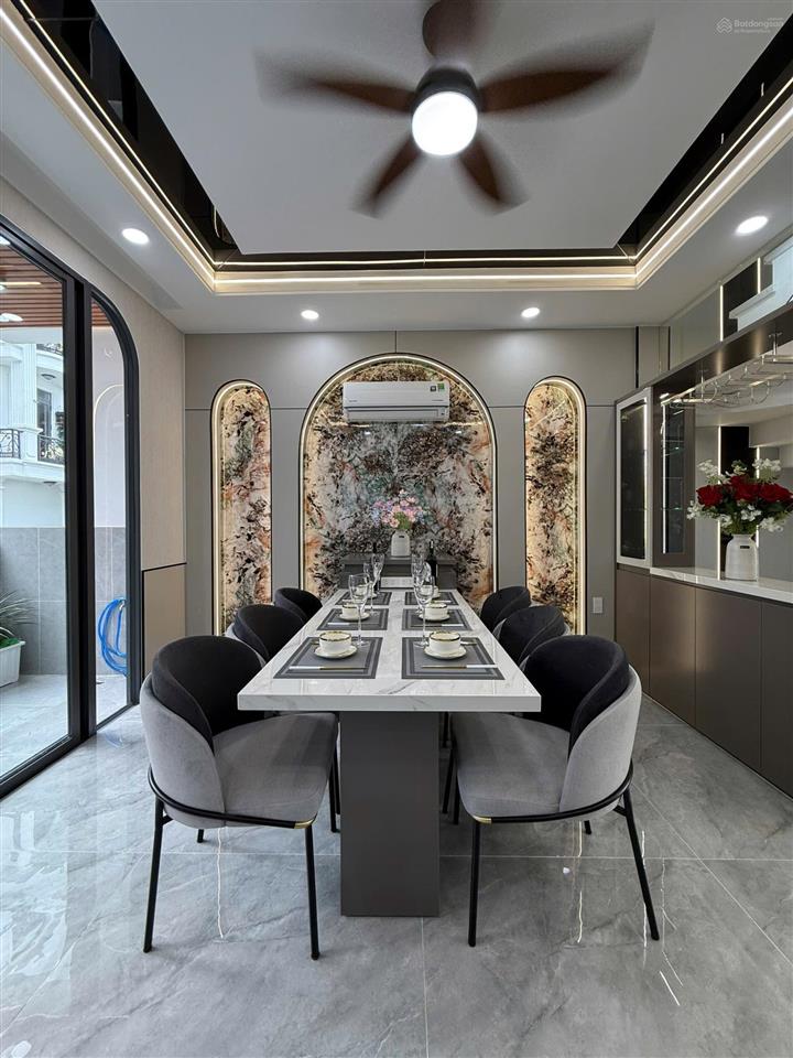 Nhà thạnh lộc 13  phường an phú đông  kế chợ cầu đồng, dt 4,7x14m, giá 8 tỷ 1 tl,  0933 015 ***