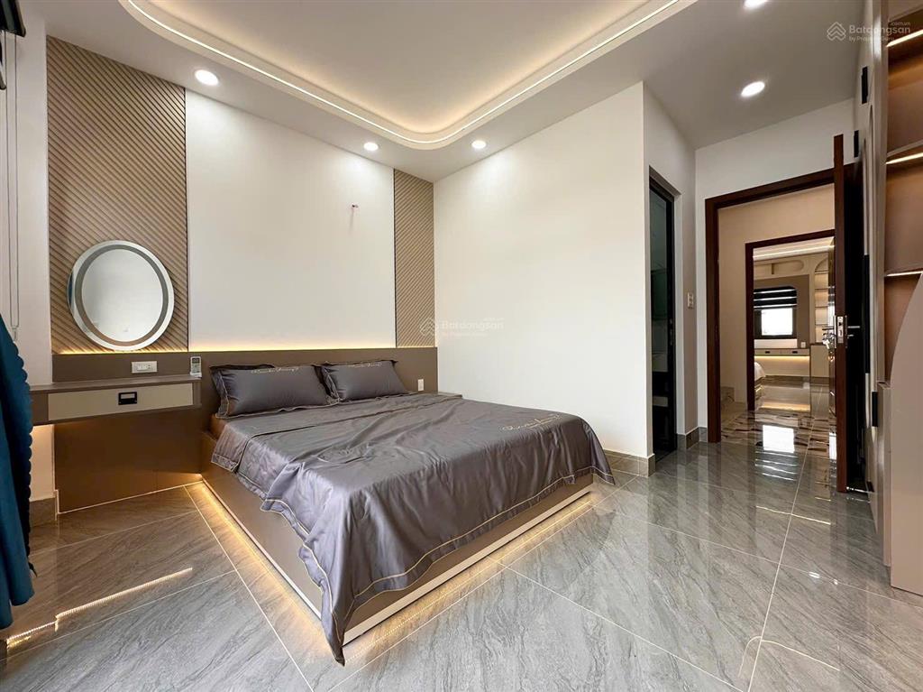 Nhà phố thạnh xuân 21  phường thới an, dt 4x16m, đường ô tô, kế chợ, giá 6 tỷ 550 tl, 0933 015 ***
