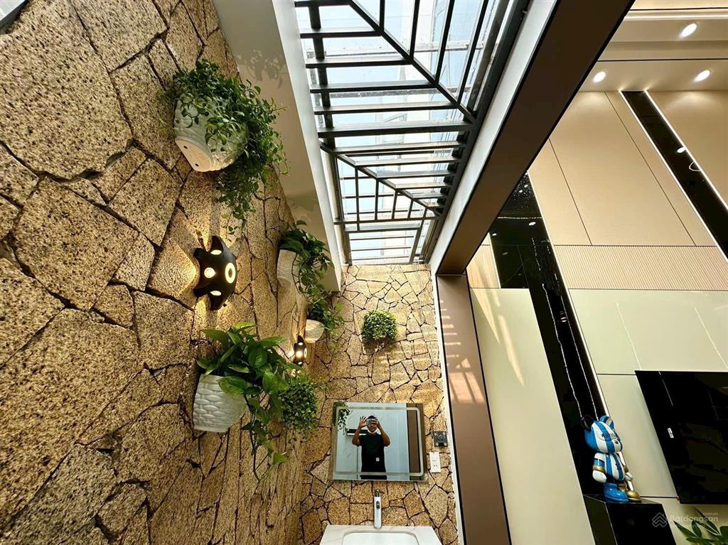 Nhà phố thạnh xuân 21  phường thới an, dt 4x16m, đường ô tô, kế chợ, giá 6 tỷ 550 tl, 0933 015 ***