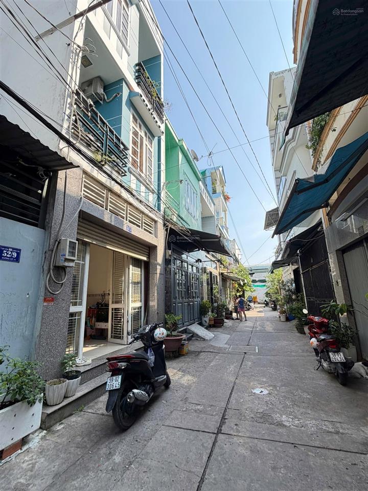 Nhà đướng sô 15  bình hưng hoà , kế aoen , dt 4x12,5 , giá 5tỷ6 tl ,  0933 015 ***