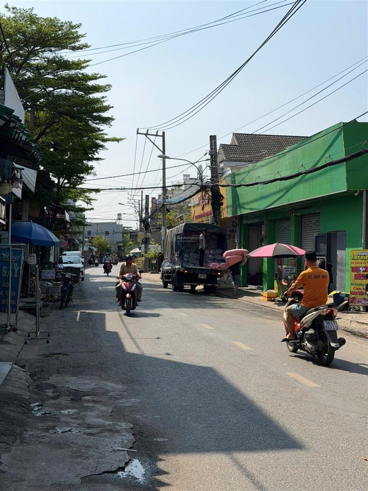 Nhà đướng sô 15  bình hưng hoà , kế aoen , dt 4x12,5 , giá 5tỷ6 tl ,  0933 015 ***